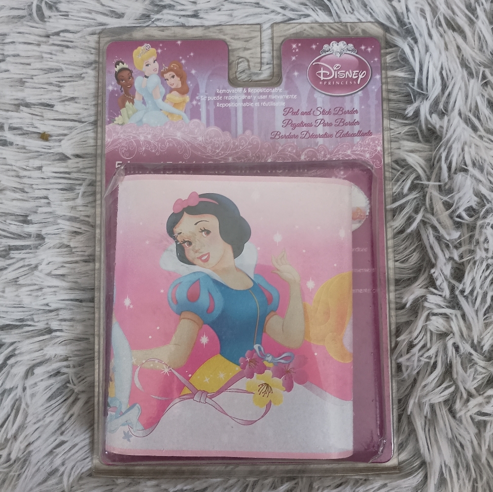 Disney Princess Wallpaper Border Decor SNOW WHITE 15 x 15 NEW